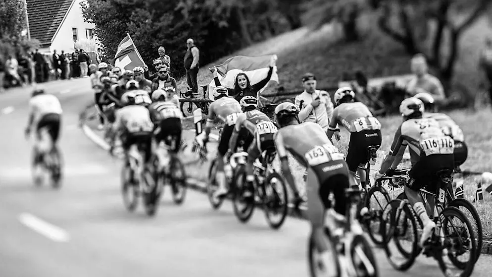 Swiss press photos of the year have been selected - Gallery. Joseph Khakshouri ("Schweizer Illustrierte") took the best pictures in the "Sport" category at the World Cycling Championships in Zurich.