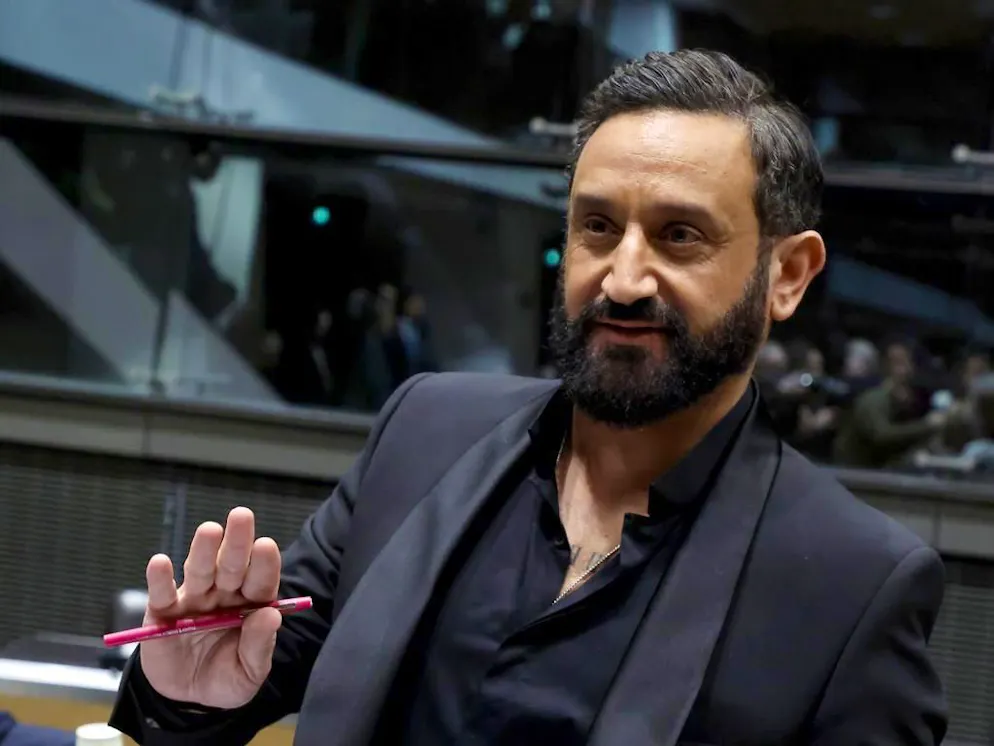 En 2023, Matthieu Delormeau officiait comme chroniqueur de l'émission présentée et produite par Cyril Hanouna.
