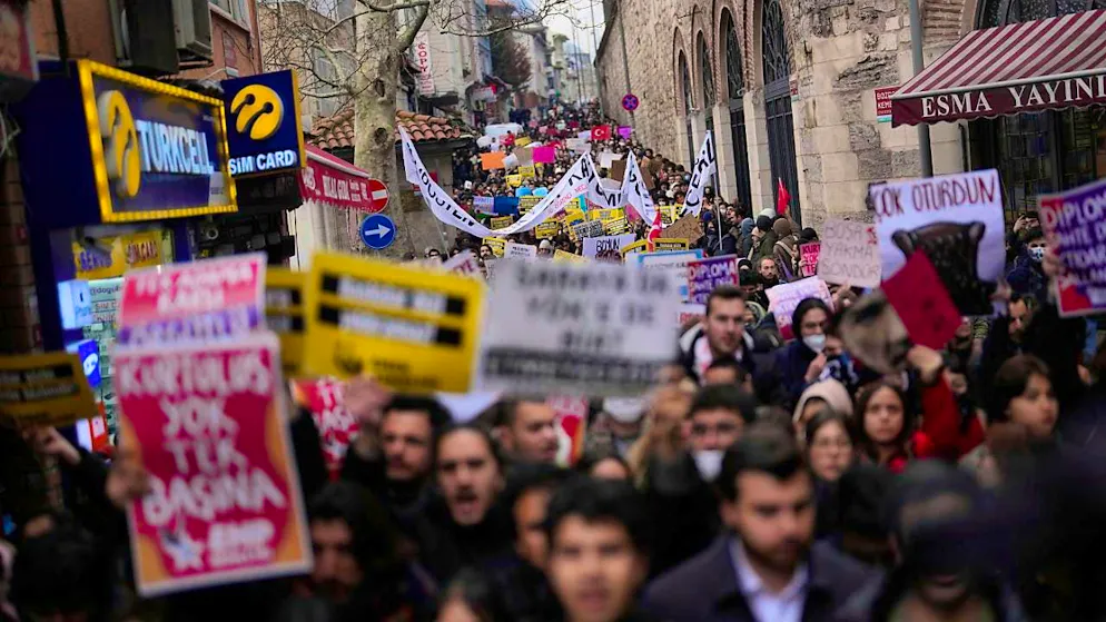 University students protest against the arrest of Istanbul Mayor Ekrem Imamoglu. Photo: Khalil Hamra/AP/dpa