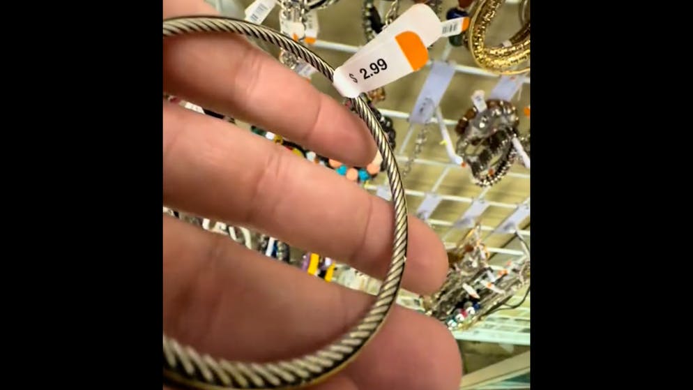 Matthew Betancourt findet immer wieder wertvolle Stücke, die für fast nichts in Secondhand-Shops verkauft werden.