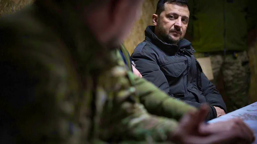HANDOUT - Ukrainian President Zelensky visits the front line. Photo: ---/Ukrainian Presidential Office/Zuma Press/dpa