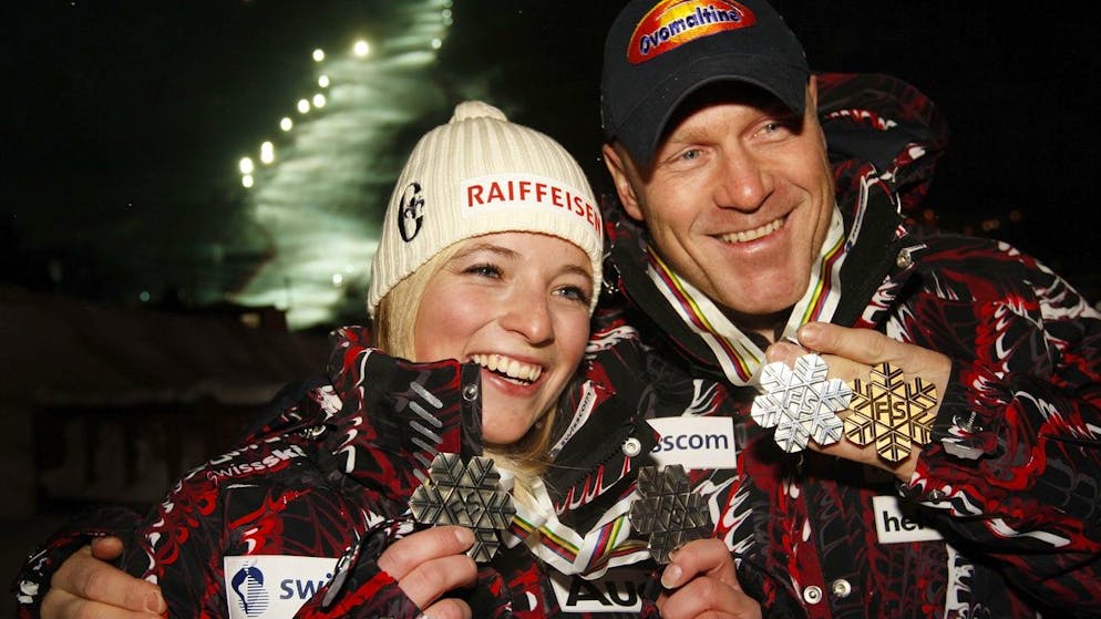 Die Ski-WM 2009 behalten die beiden wohl in bester Erinnerung: Gut-Behrami gewann Silber in der Kombi und in der Abfahrt, Cuche gewann Silber in der Abfahrt und krönte sich zum Weltmeister im Super-G.