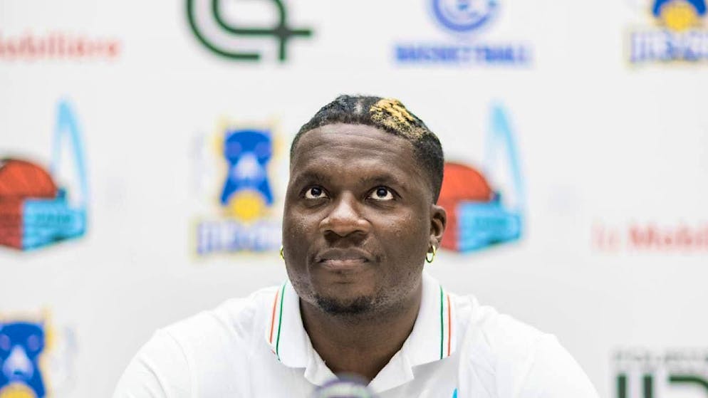 Clint Capela is currently condemned to watch.