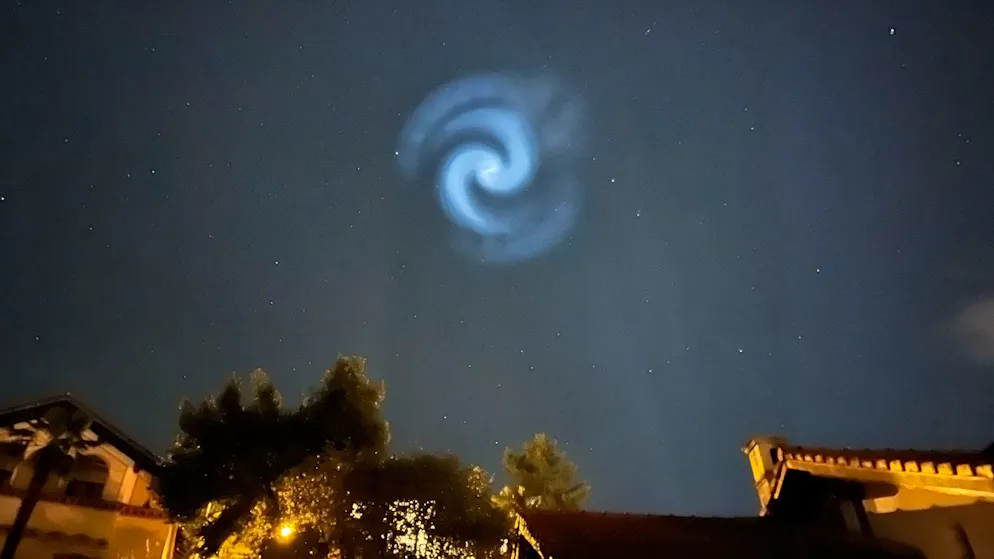 Ecco di cosa si tratta. Una misteriosa spirale compare nel cielo sopra Bellinzona (e non solo)