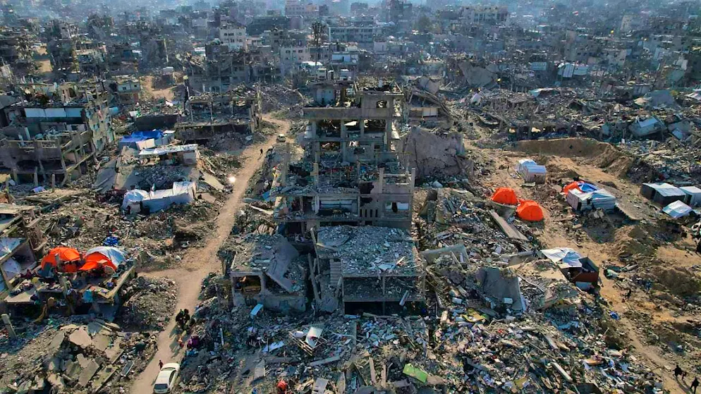 ARCHIVE - An aerial photo taken by a drone shows tents amid the destruction caused by the Israeli air and ground offensive in Beit Lahiya, in the northern Gaza Strip. Photo: Mohammad Abu Samra/AP/dpa