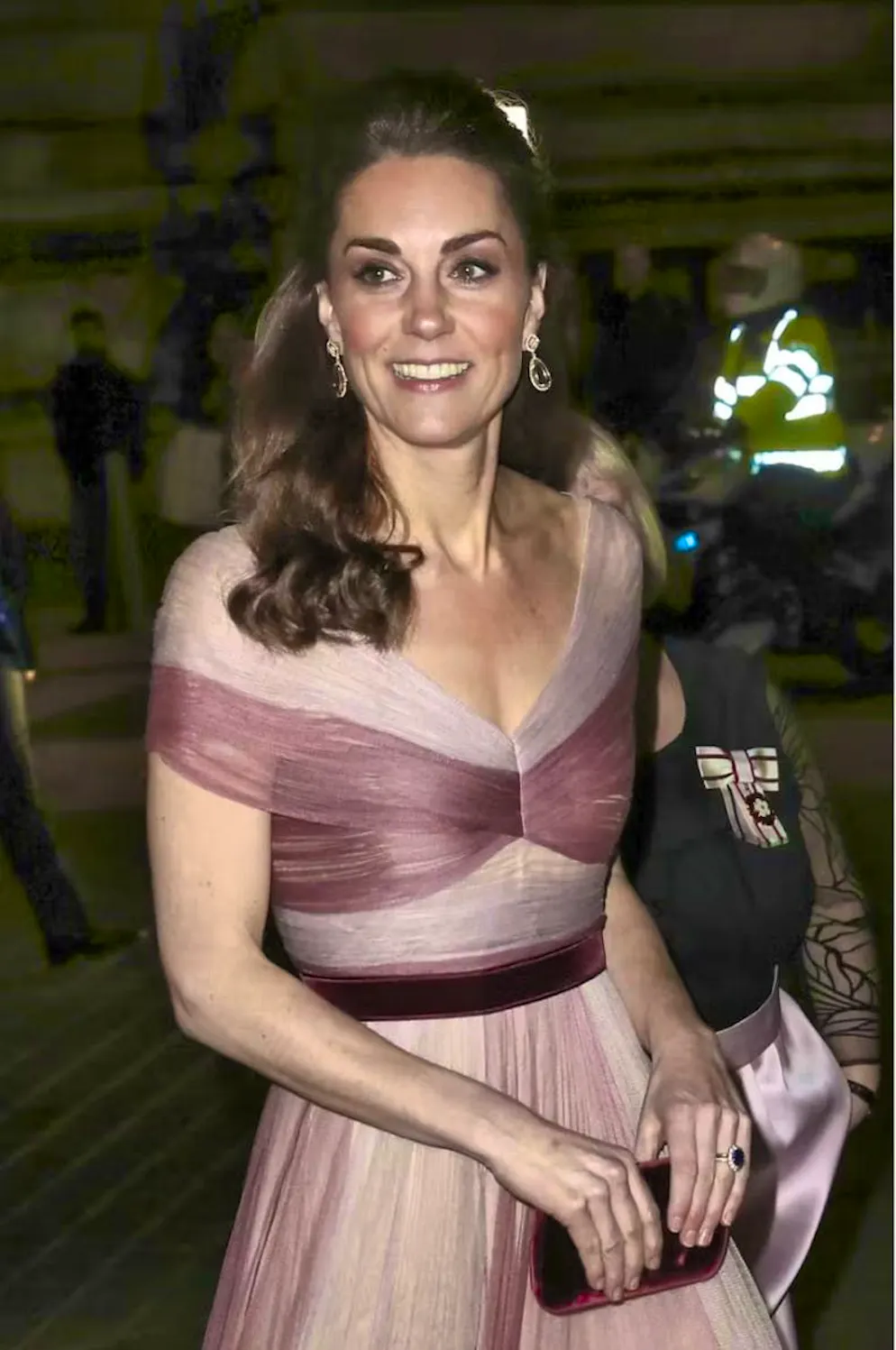 Prominente lassen sich von Jackie Kennedy inspirieren. Auch Kate beherrscht diesen Stil.