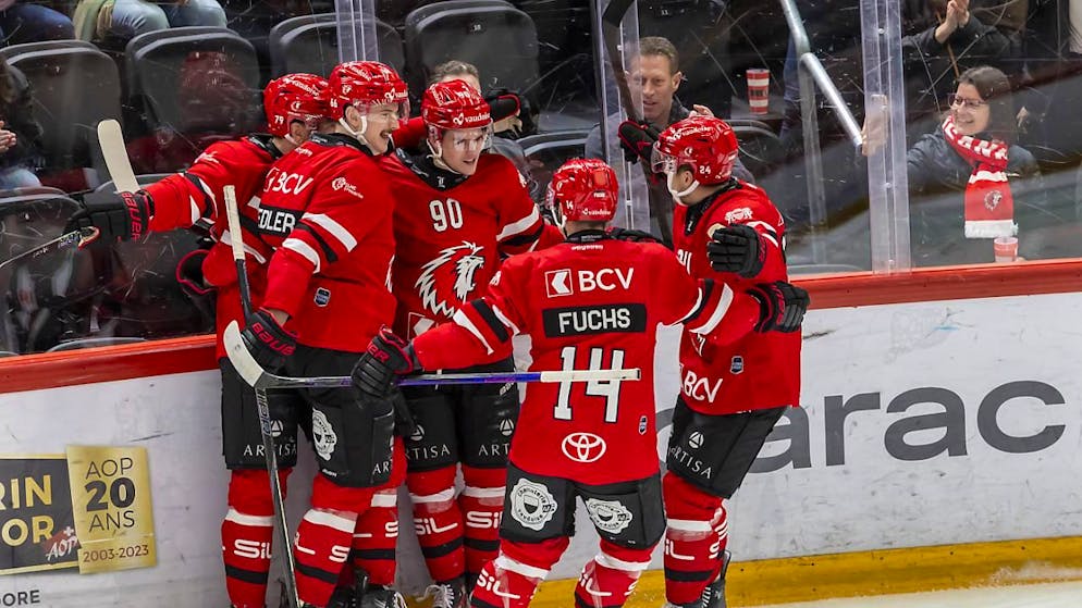 Gleich sechsmal setzte der Lausanne HC in Spiel 7 gegen die Tigers zum Torjubel an.