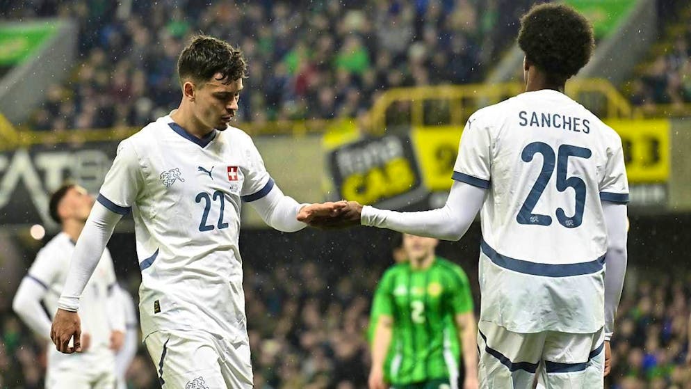 Fabian Rieder (left) and Alvyn Sanches are among the young attacking talents in the Swiss national team.