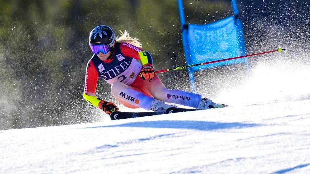 After the super-G, Lara Gut-Behrami also wins the giant slalom at the season finale.