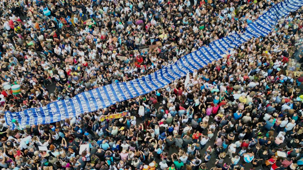 «Mémoire complète». Milei déclassifie les archives de la dernière dictature en Argentine