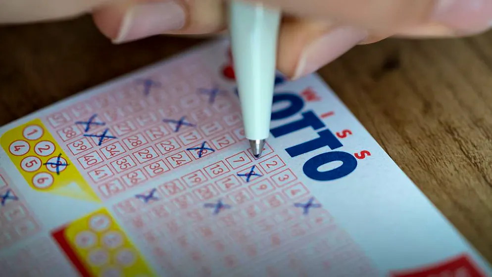 Für die nächste Ziehung am Samstag befinden sich 17 Millionen Franken im Jackpot. (Archivbild)