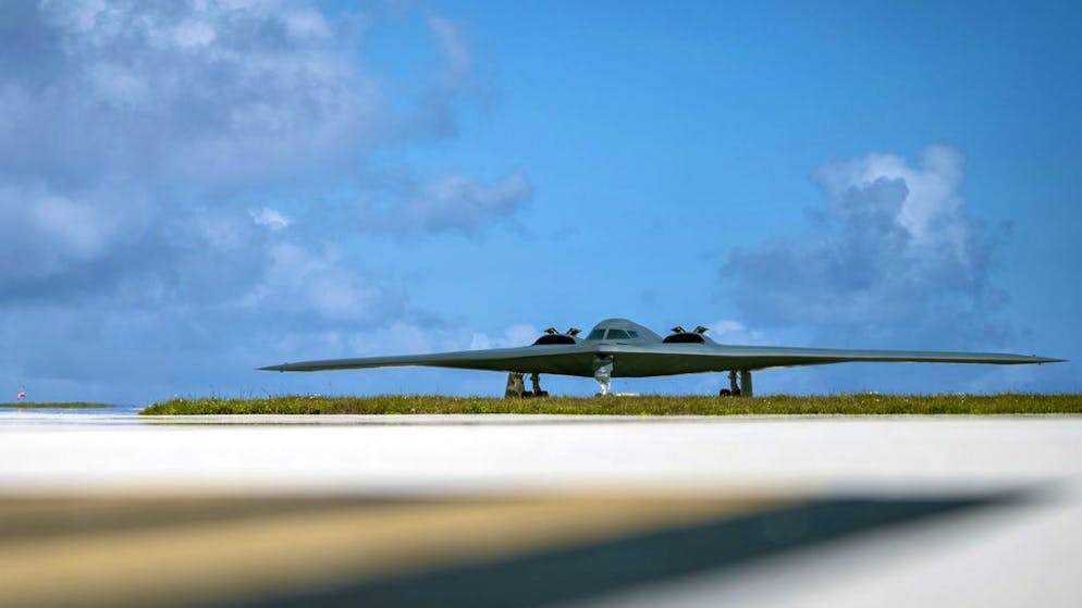 Signal an Teheran? B-2-Bomber vor dem Start.