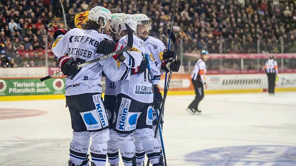 Fribourg-Gottéron eliminates the SCB - Gallery. Gottéron never trailed in the quarter-final series against SCB.