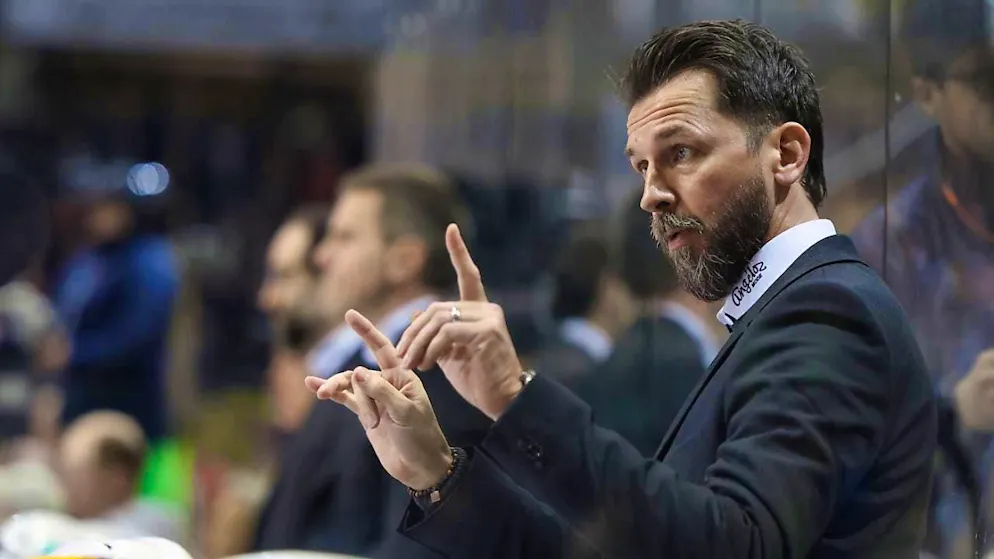 Fribourg-Gottéron eliminates the SCB - Gallery. With the appointment of Lars Leuenberger as head coach just before Christmas, Gottéron achieved a major success.