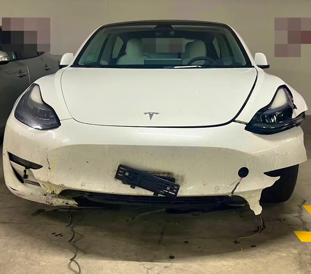 Der Fahrer blieb unverletzt.