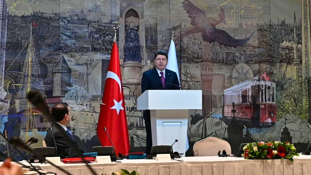 Der türkische Justizminister Yilmaz Tunc bei einer Pressekonferenz in Istanbul. Foto: Anne Pollmann/dpa