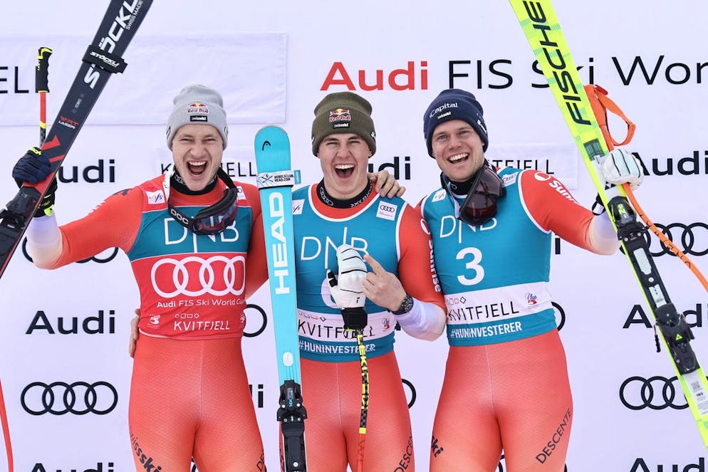 Schweizer Dreifachsiege lassen den Rest der Welt vor Neid erblasen. <strong>8. März 2025:</strong> Die Abfahrt von Kvitfjell gewinnt Franjo von Allmen erneut vor Marco Odermatt. Dritter wird Stefan Rogentin (rechts).