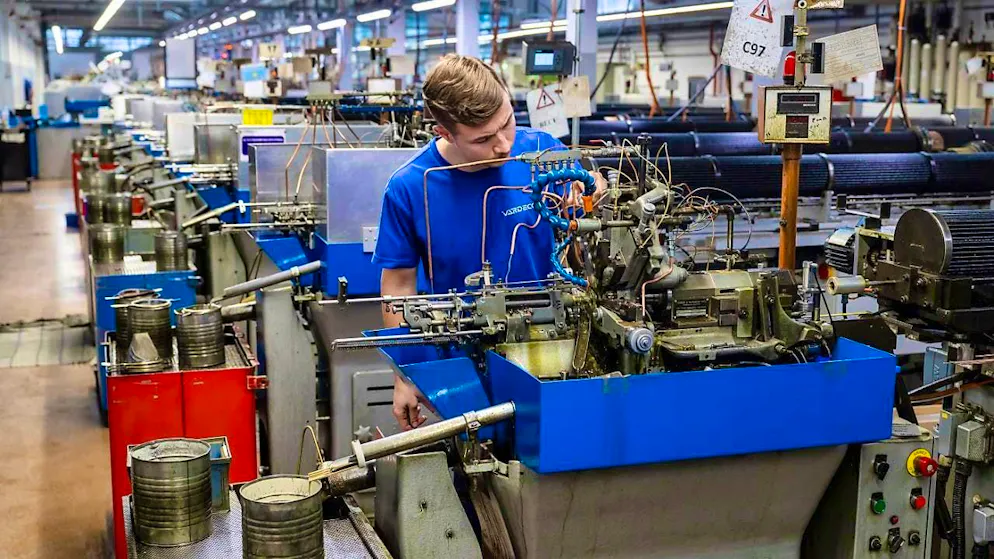 In Switzerland, the barometer of the KOF Swiss Economic Institute recently showed a brighter outlook for industry in particular. However, consumer demand is also developing positively, according to the KOF.(symbolic image)