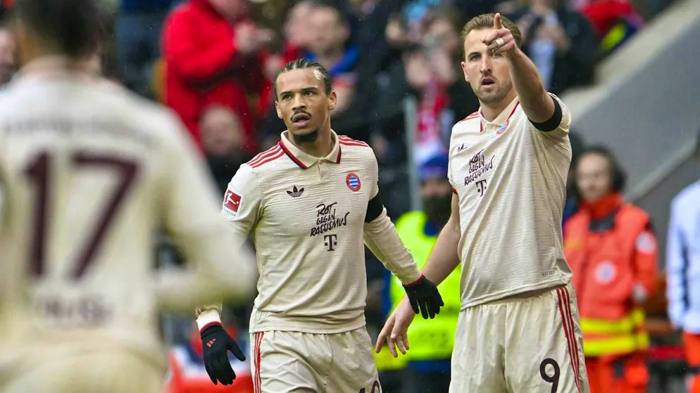 Leroy Sané and Harry Kane (right) fire FC Bayern to a home win against St. Pauli.