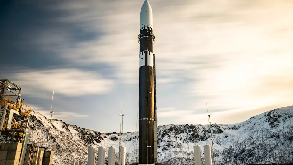 Die Rakete von Isar Aerospace auf dem Startplatz in Norwegen. (Handout)
