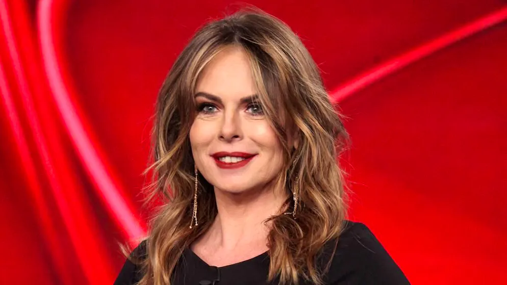 «Se lo scopre, sono nei guai». Ecco perché Paola Perego ha fatto «pedinare» suo figlio