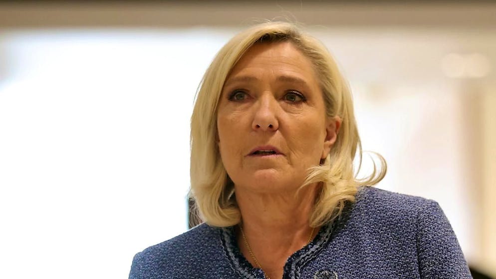 Une condamnation judiciaire qui empêcherait Marine Le Pen de se présenter à la présidentielle de 2027 «serait profondément inquiétant(e) pour la démocratie», a affirmé lundi le président du Rassemblement national Jordan Bardella. (Archives)