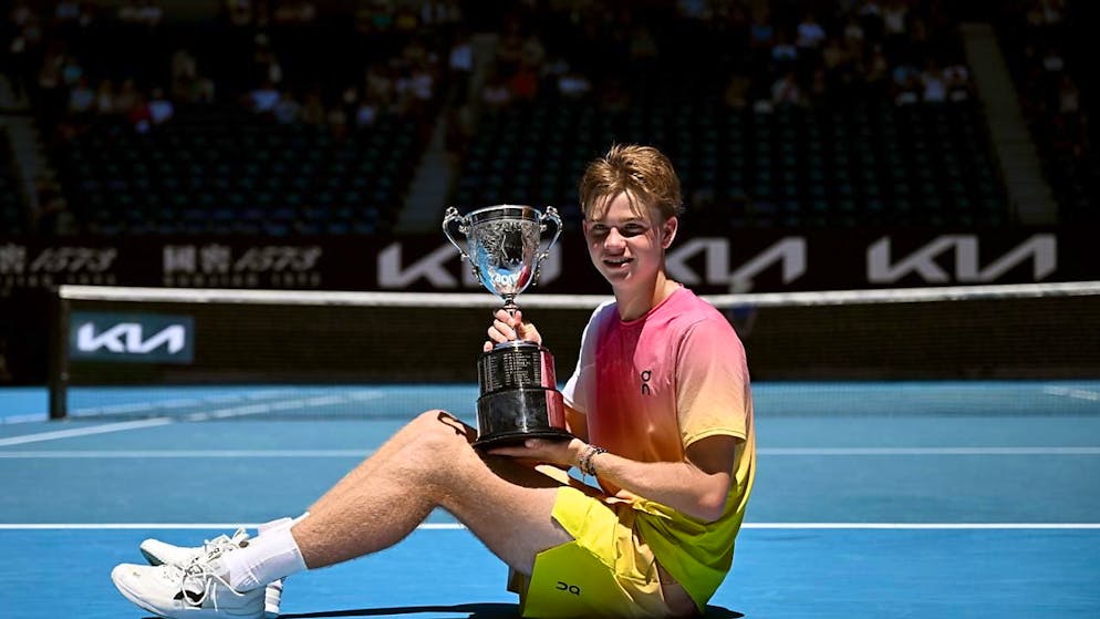 Erst der Pokal, nun die Nummer 1 bei den Junioren: Henry Bernet ist hervorragend ins Tennisjahr gestartet