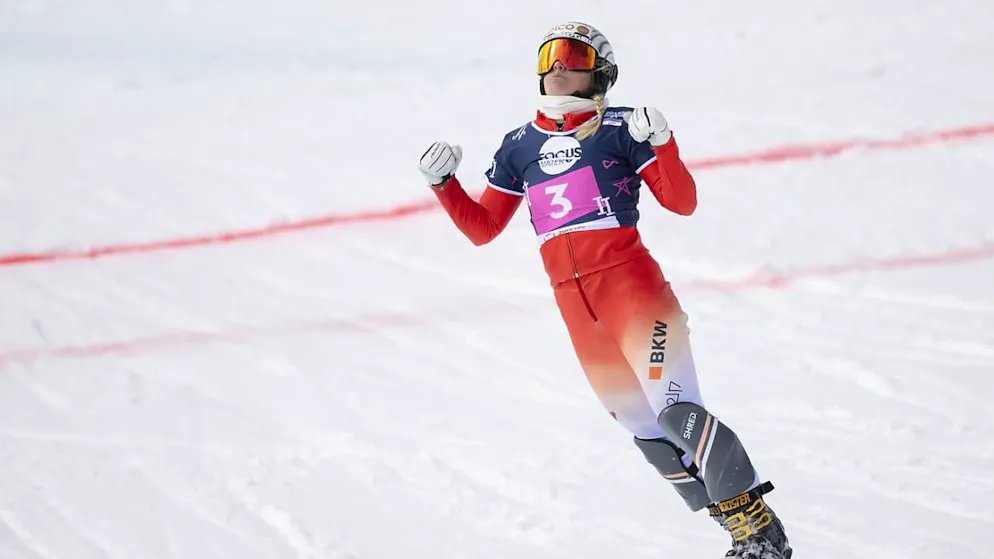Die WM soll St. Moritz und dem Engadin einen neuen Spirit verleihen - Gallery. 4. und 5. Plätze statt Edelmetall: Julie Zogg und den Alpin-Snowboardern läuft es weniger gut als vor zwei Jahren in Georgien