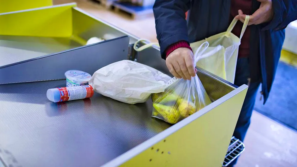 New statistics show that more Swiss people are affected by poverty. (symbolic image)