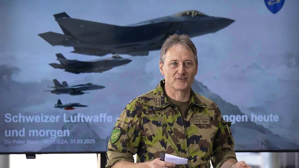 F/A-18 take-offs and landings at Bern-Belp Airport - Gallery. The Swiss Air Force wants to decentralize in order to reduce the risk of attack. Divisional Commander of the Swiss Air Force Peter Merz talks about the BERDEZA exercise at Bern-Belp Airport on Monday.