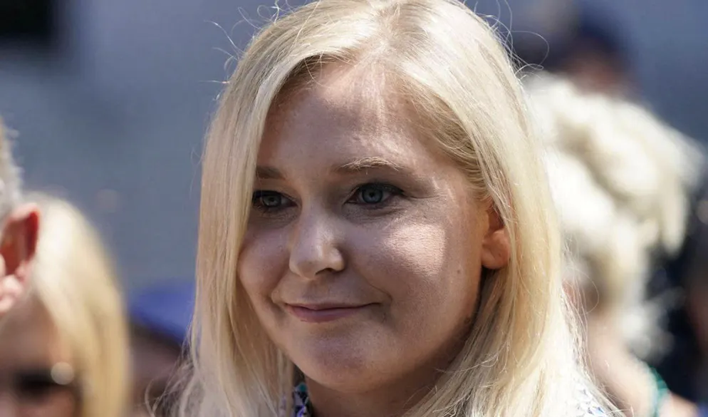 Virginia Giuffre a eu un accident de voiture et se trouve à l'hôpital.