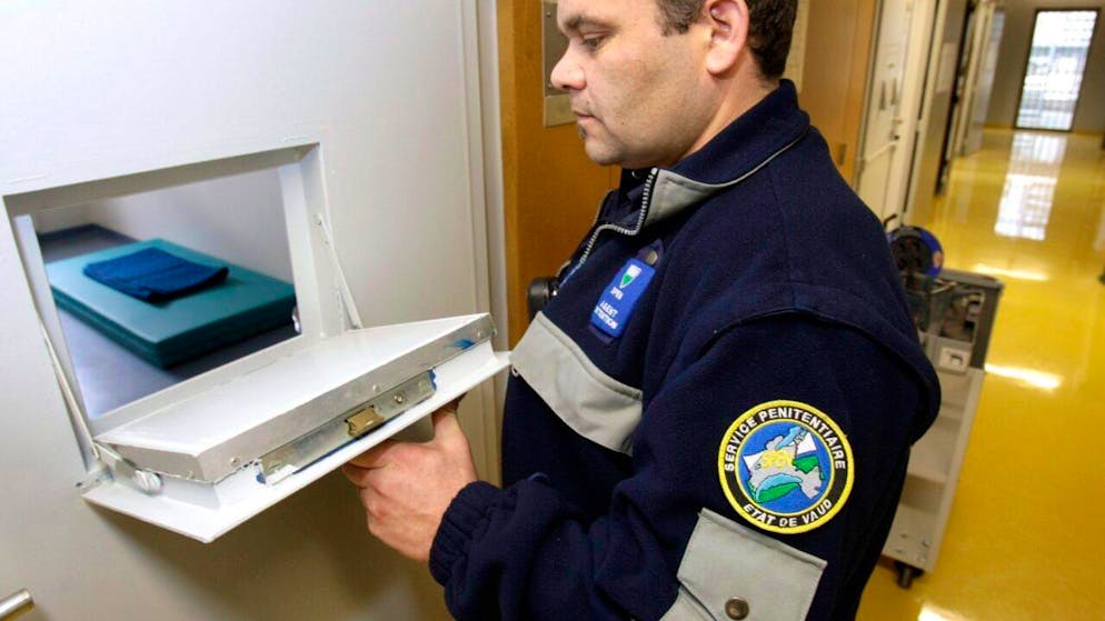 Anche ai minorenni colpevoli di assassinio potrebbe venir inflitto l'internamento qualora sussista il rischio di recidiva.