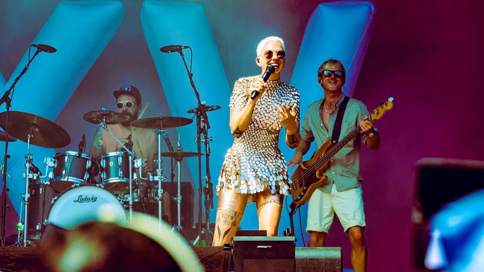 "I make music professionally because I've been super lucky in my life": Stefanie Heinzmann.