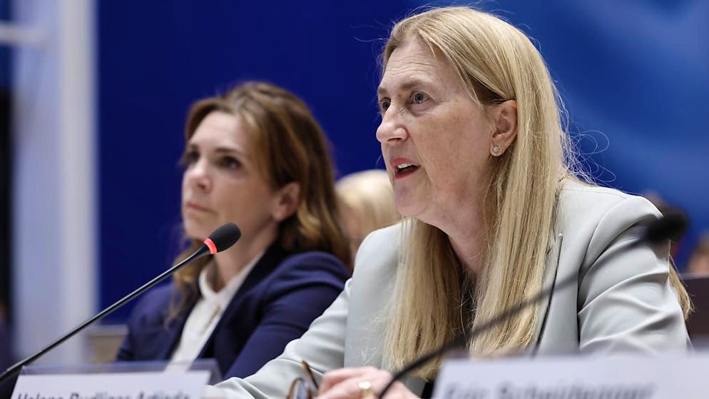 La Segretaria di Stato all'economia Helene Budliger Artieda