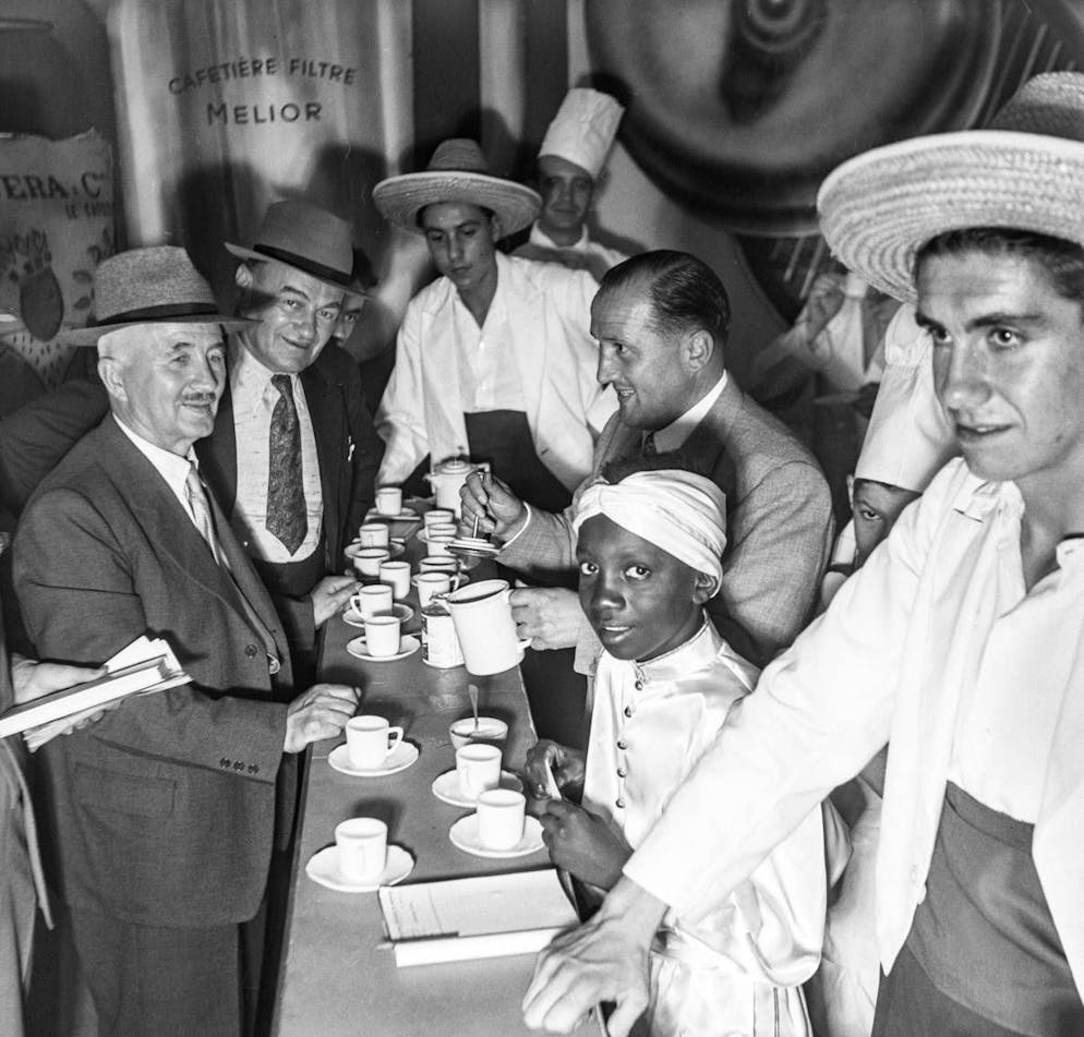 Eher was für Ältere: Filterkaffee an der Herbstmesse Comptoir Suisse m September 1949 in Lausanne.
