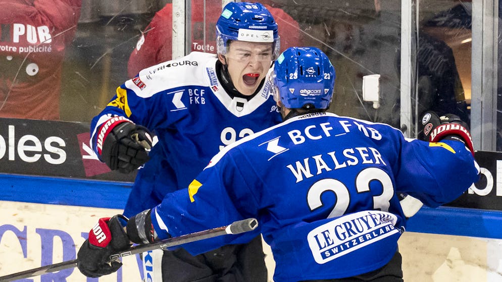 Fribourg-Gottéron bénéficie d'un premier puck de match lors de l'acte V des demi-finales des play-off.