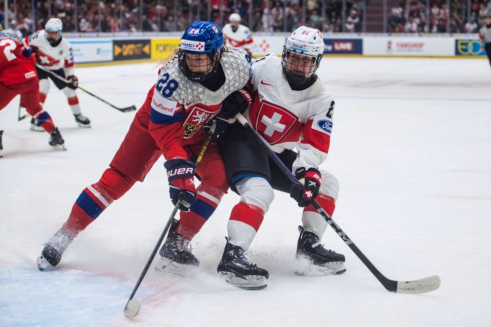 Noemi Neubauerova (a sinistra) e Rahel Enzler.