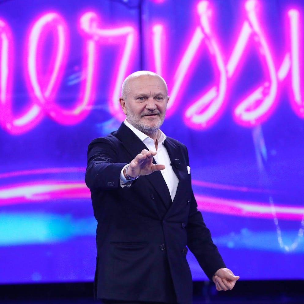 Musica o politica?. Pucci si ritira da Sanremo: «Non odio nessuno». Meloni critica la «deriva illiberale» della sinistra