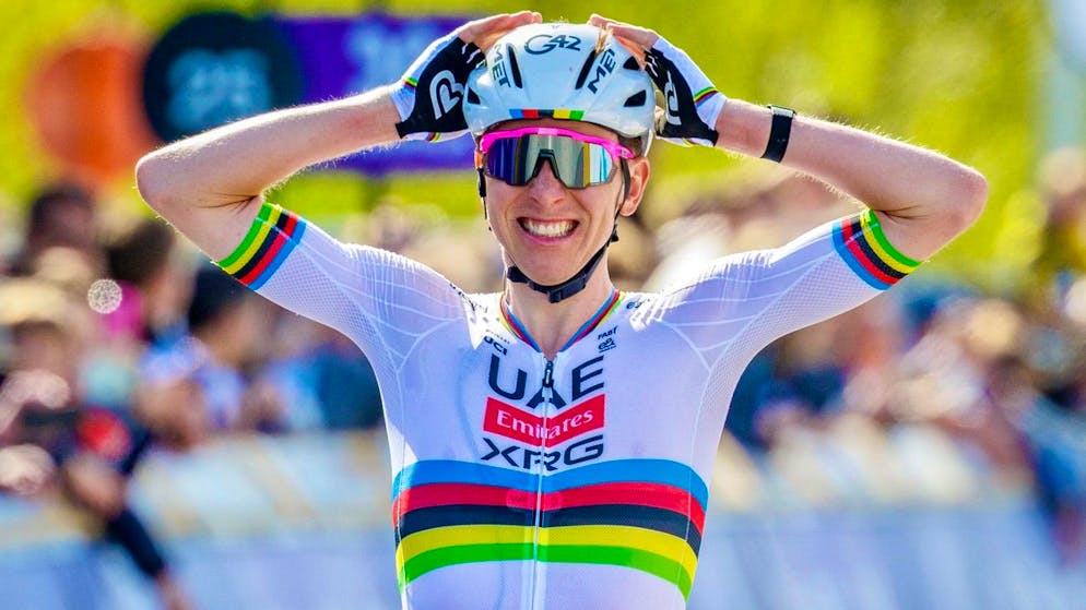 Une légende l’affirme. «C’est déjà le meilleur de tous les temps» - Tadej Pogacar adoubé