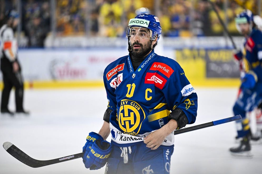 Andres Ambühl osannato dai tifosi.