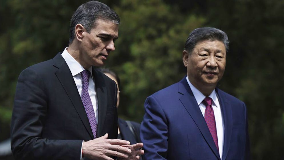 La risposta cinese. Xi Jinping rilancia i dazi al 125% e apre all'UE: «Nessuno vince in una guerra commerciale»