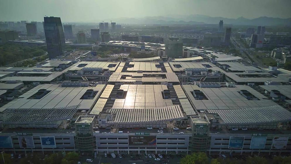 Si fa sempre più aspra la guerra commerciale fra Stati Uniti e Cina.