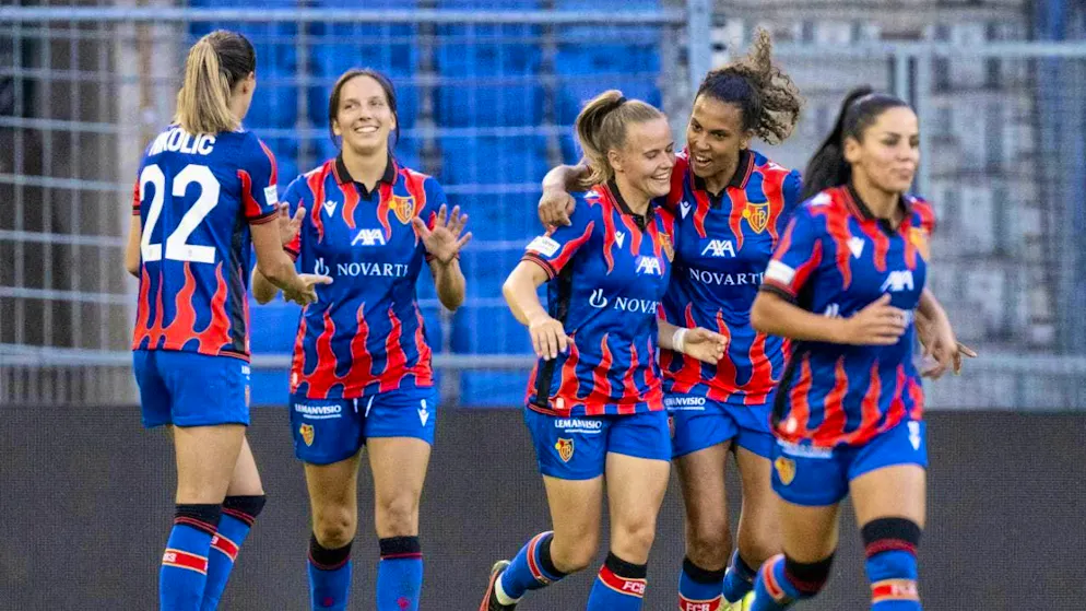 An open championship race in the Women's Super League - Gallery. Basel with the experienced Coumba Sow (2nd from right) narrowly missed out on a qualifying win on the final matchday