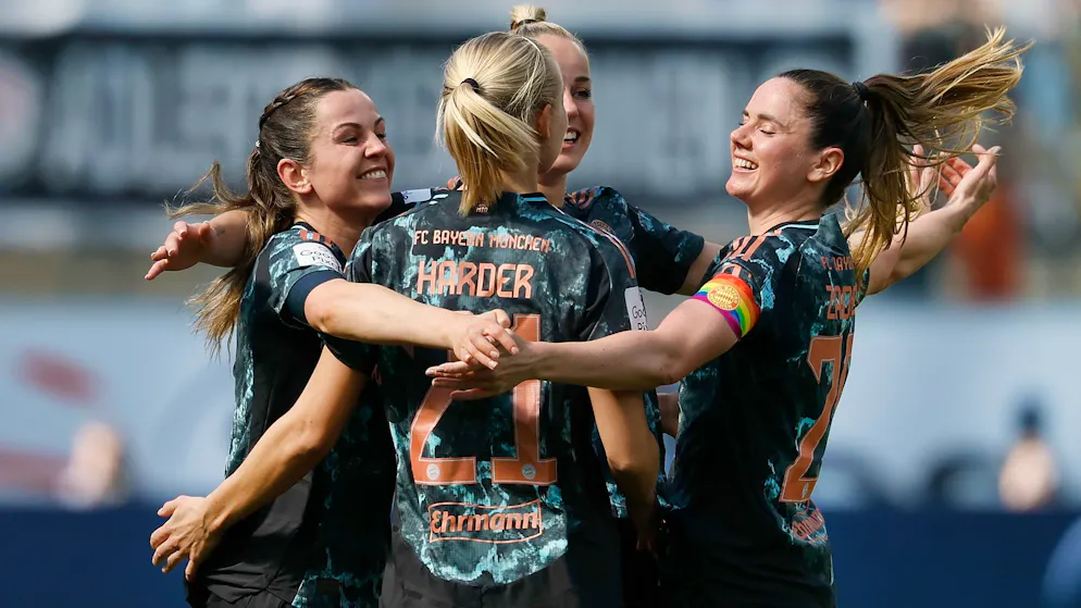 In front of 30,500 spectators. Reuteler loses top match against Bayern with Frankfurt