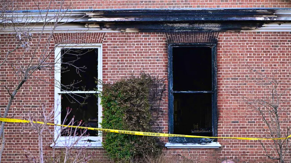 Arrest after fire at US governor's residence - Gallery. Traces of fire at the governor's residence of Josh Shapiro. (April 13, 2024