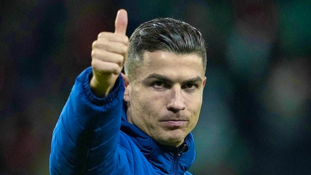 La stima di Bloomberg. Cristiano Ronaldo è il primo calciatore miliardario, ecco il suo patrimonio