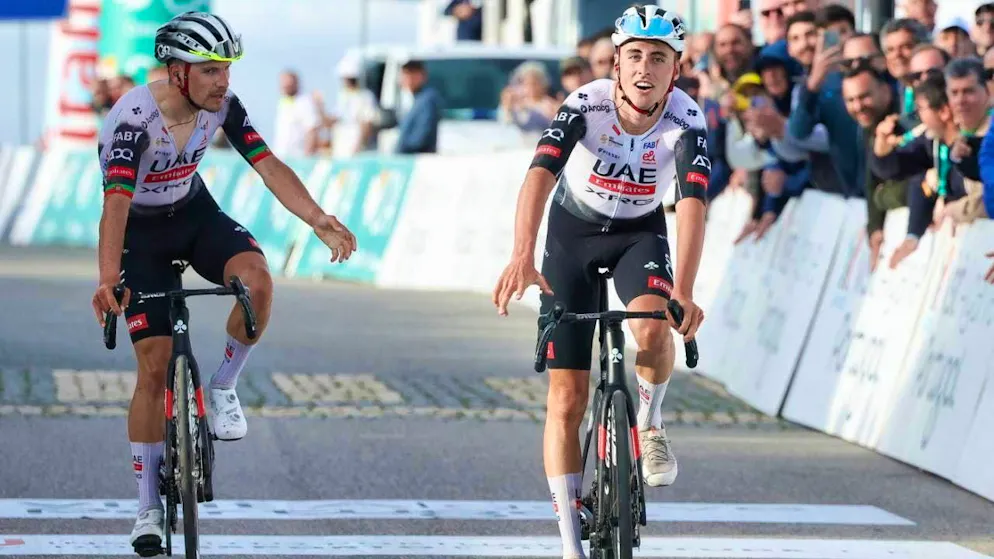 Jan Christen (right) prevails against Joao Almeida in a stage of the Tour of the Algarve last February. The two will also try to win the Tour de Romandie for UAE Team Emirates