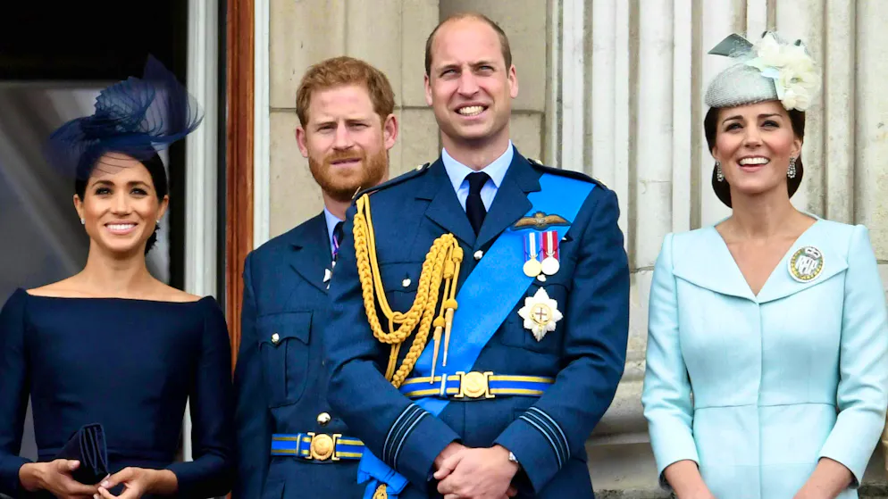 Nel 2018, quando è stata scattata questa foto, a quanto pare c'è ancora pace e gioia tra la duchessa Meghan, il principe Harry, il principe William e la principessa Kate.