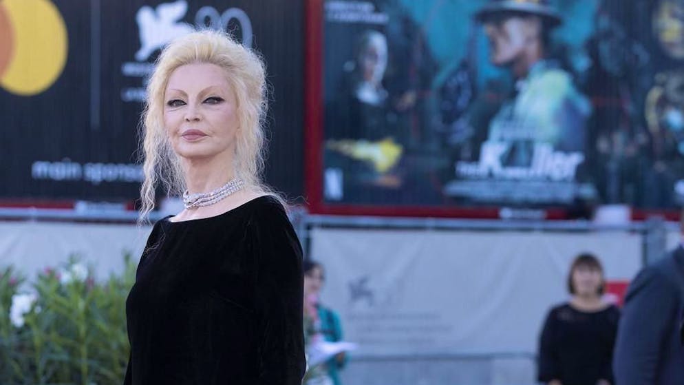 Intervista a «Verissimo». Patty Pravo: «Ho provato tutto, ho avuto libertà sin da quando sono nata»
