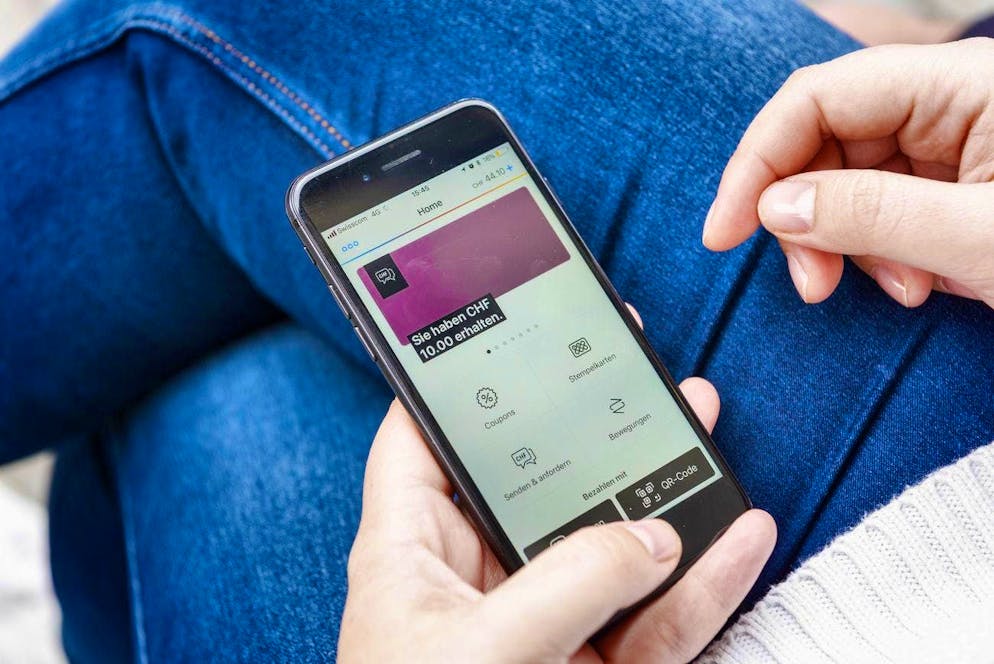 Ursula Brecht lost 5,000 francs to fraudsters via Twint.